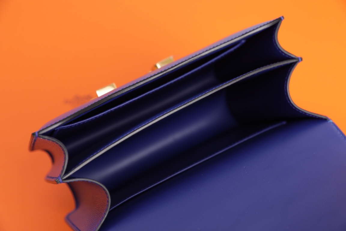 에르메스 콘스탄스18 일렉트릭블루 금장